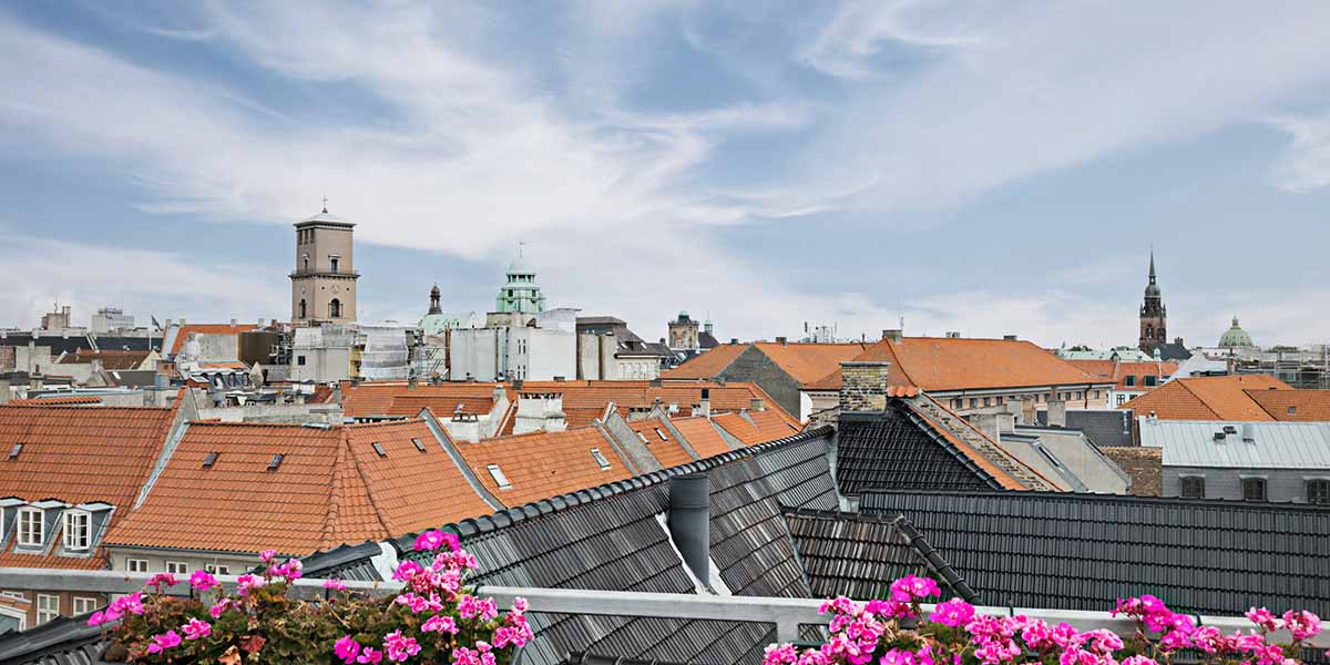 Tagterrasse på Regnbuepladsen 5, 5. sal med skøn udsigt over København