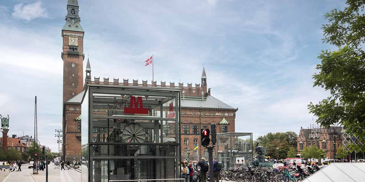 Rådhuspladsen og nærvedliggende metrostation til Regnbuepladsen 5, 5. sal