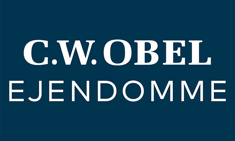 C.W. Obel Ejendomme logo. C.W. Obel Ejendomme skifter arbejdsmiljøkoordinator i forbindelse med renoveringen af Badehusvej 7-13 i Aalborg.