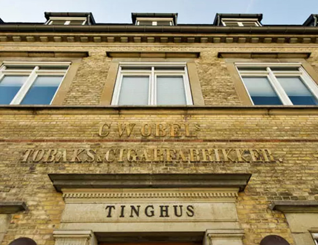 1828 – Nyt navn C.W. Obels Tobaksfabrik